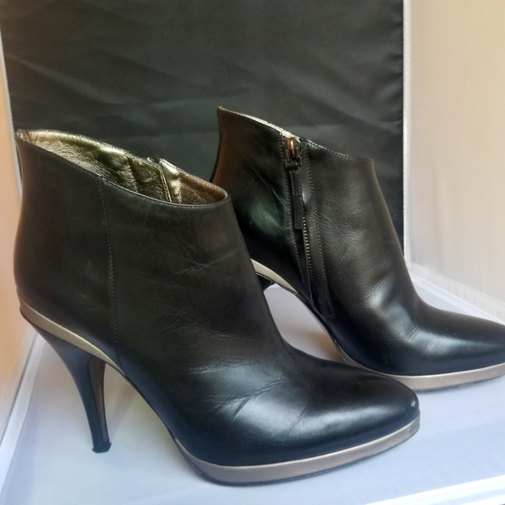 Boss black leather ankle boots